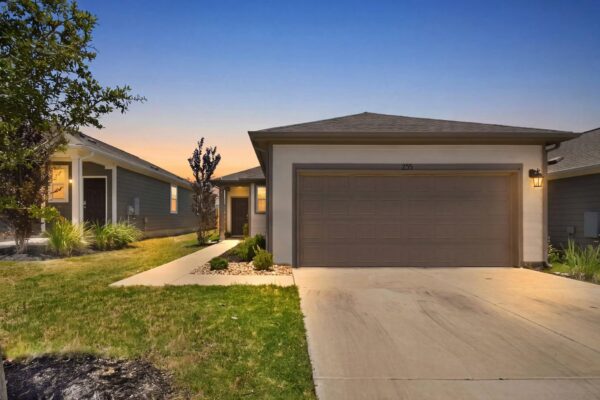 255 Spirit St, Elgin