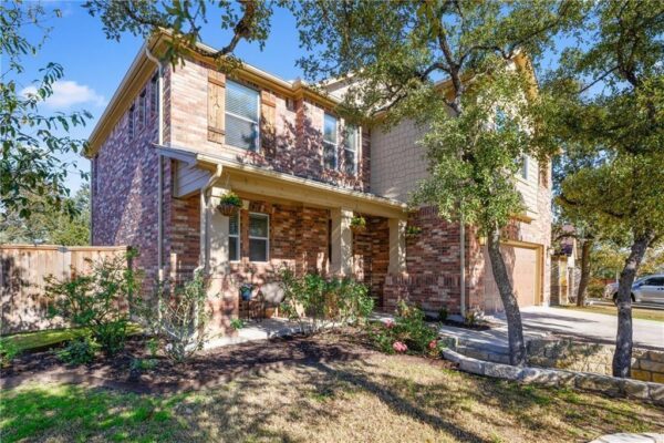 1524 Uhland Dr, Leander