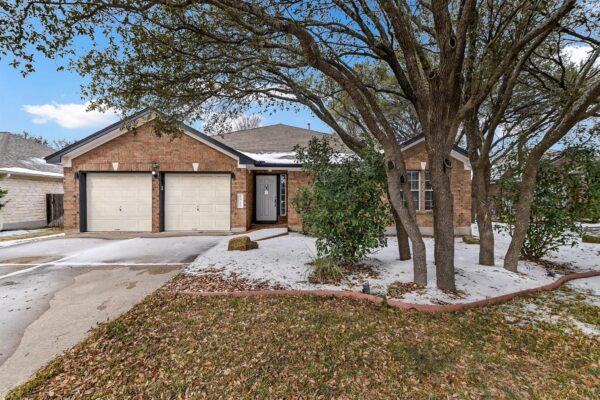 1911 Coachlamp Dr, Cedar Park