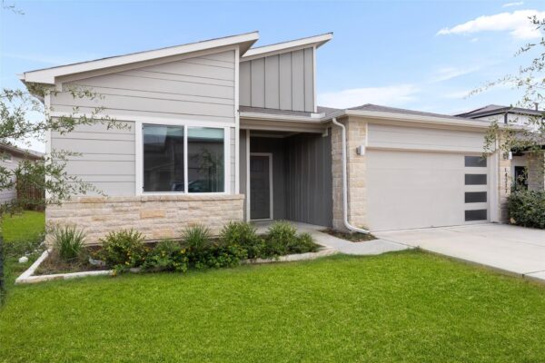 14317 Cantarra Dr, Pflugerville