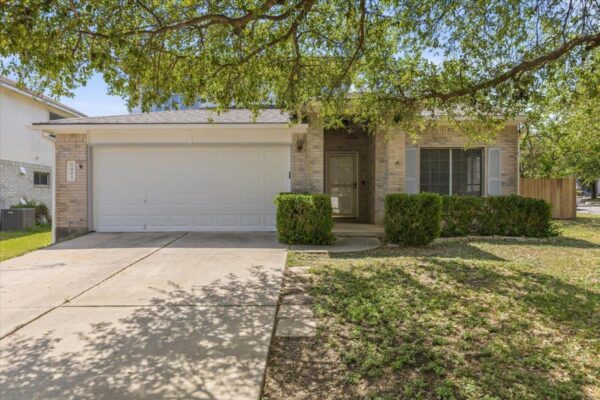 1801 Brentwood Dr, Leander