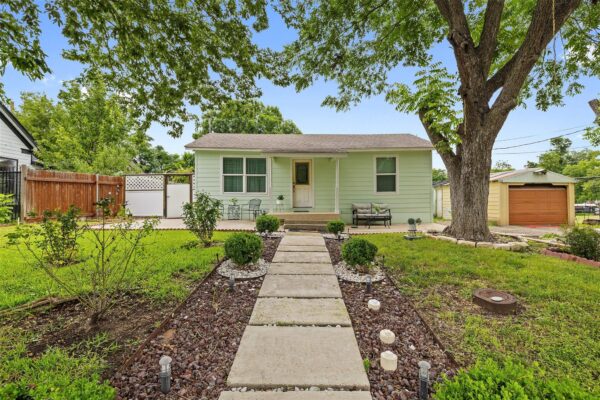 718 Kimbro St, Taylor