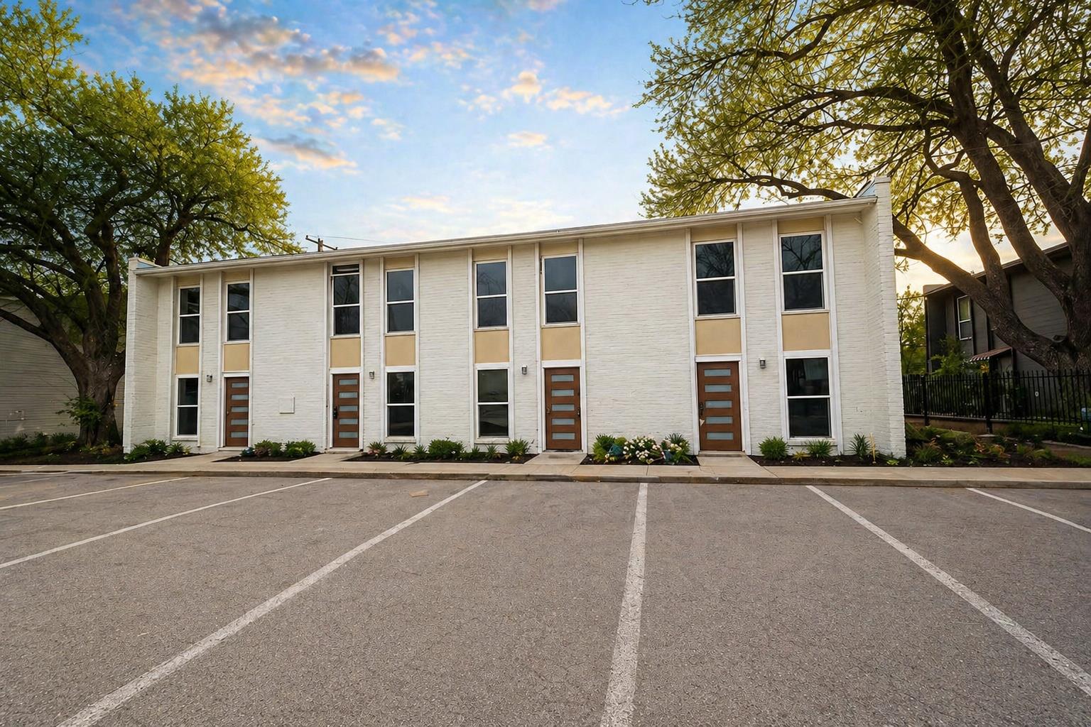 3814 Southway Dr #B, Austin, TX 78704