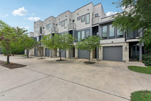 2300 S 5th St #E, Austin