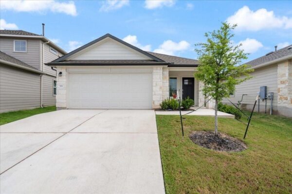 708 Shallowford Pl, Bastrop