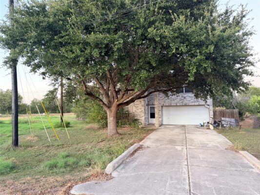 3085 Crestmont Ln, Kyle