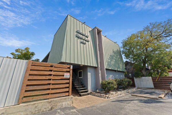 3815 Guadalupe St #303, Austin
