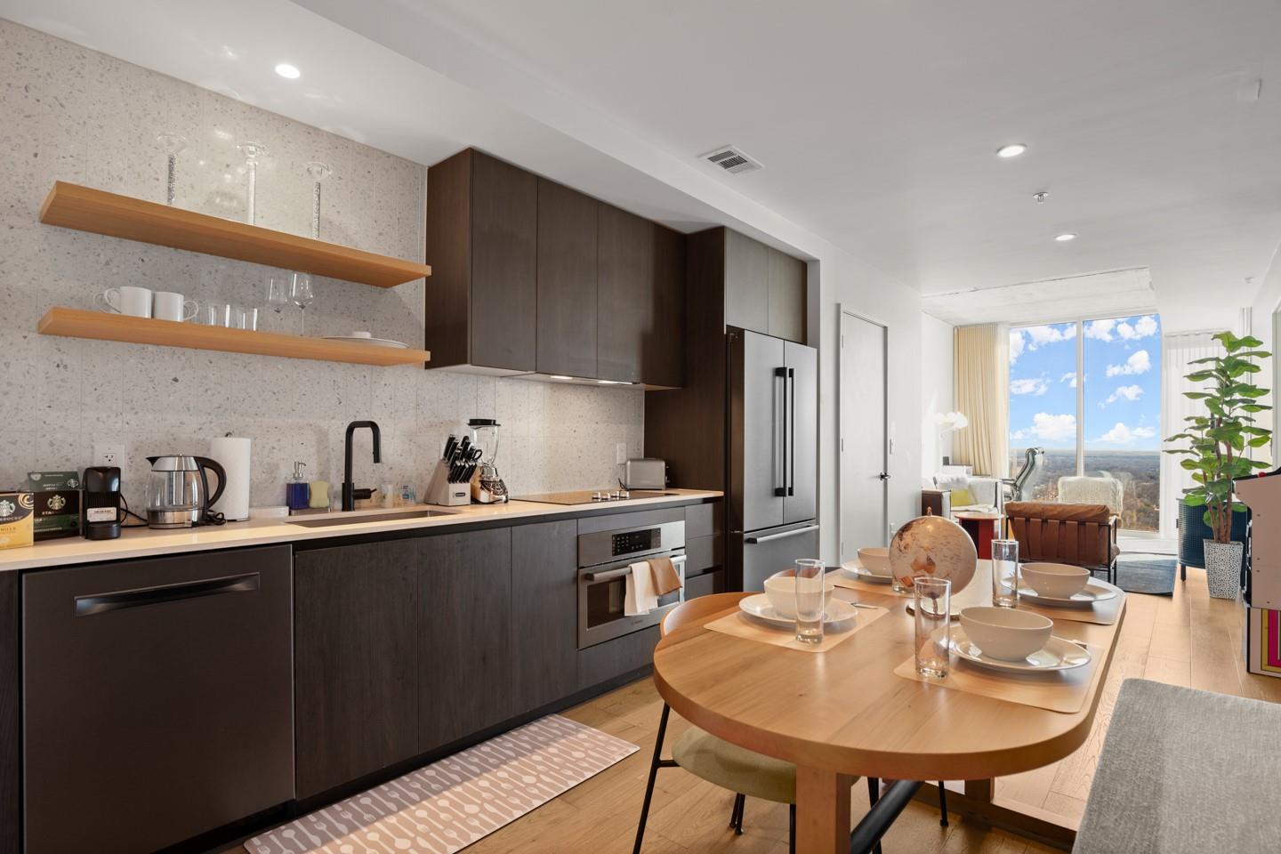 48 East Ave #2707, Austin, TX 78701