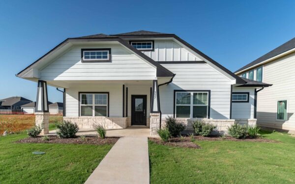 337 Yosemite Dr, Kyle