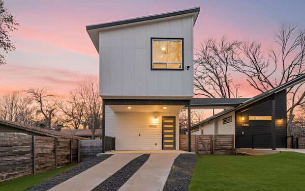 1130 Spur St #A, Austin