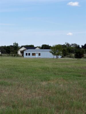 290 Richmond St, McDade
