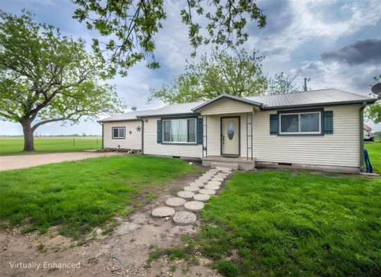 851 County Road 455 None, Coupland