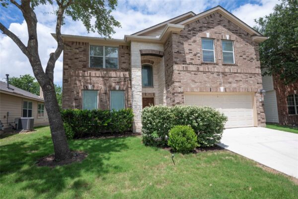 2070 Intrepid Dr, Buda