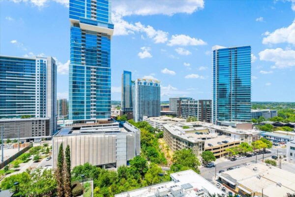 360 Nueces St #1408, Austin