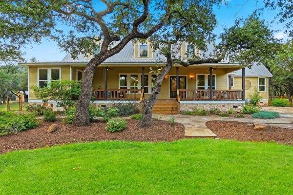 130 Canyon Oaks Dr, Wimberley