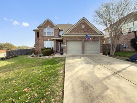 400 Red Hawk Dr, Leander