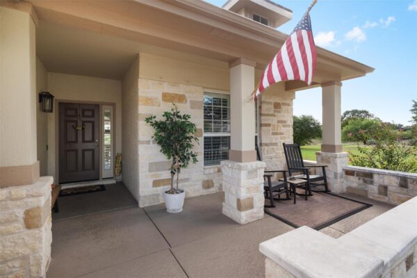 335 Yukon Ter, Georgetown