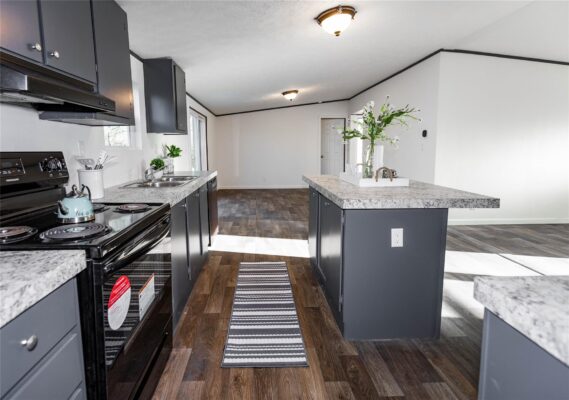 145 Crooked Rd, Dale