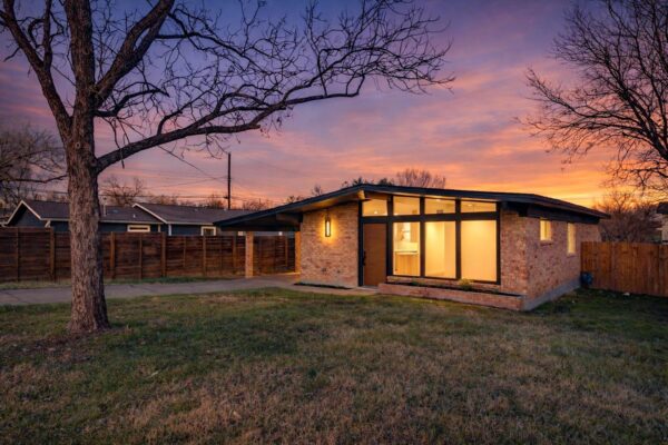 1719 Meander Dr, Austin