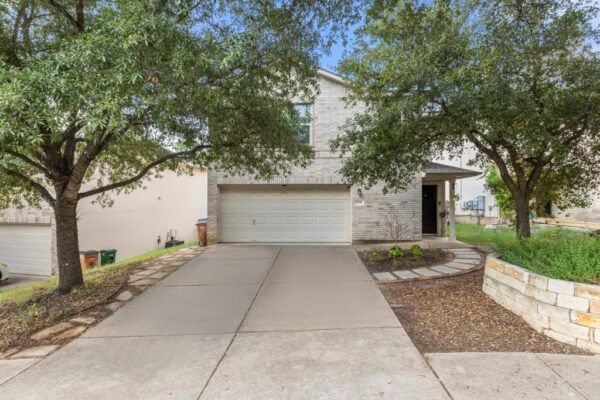 8716 Davis Oaks Trl, Austin