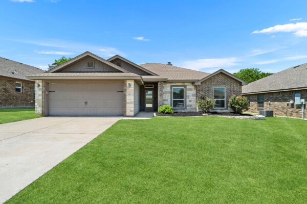445 Bella Rose Dr, Belton