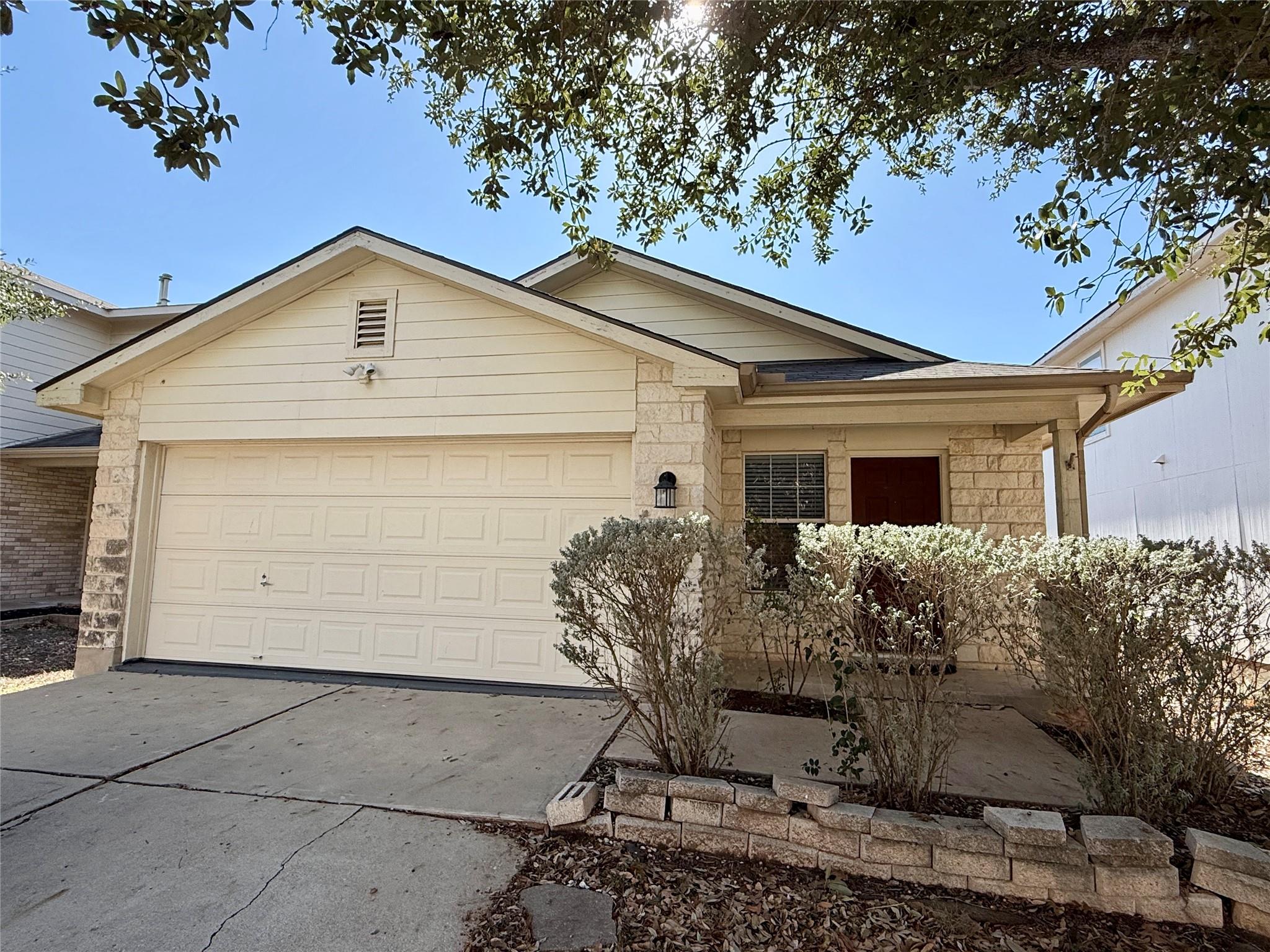 228 Black Forest None, Buda, TX 78610