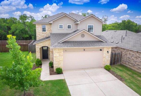 341 Blue Sage Dr, Leander