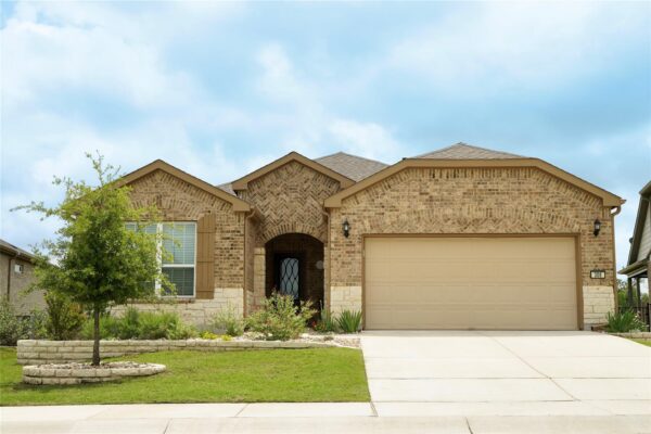308 Hanging Star Ln, Georgetown