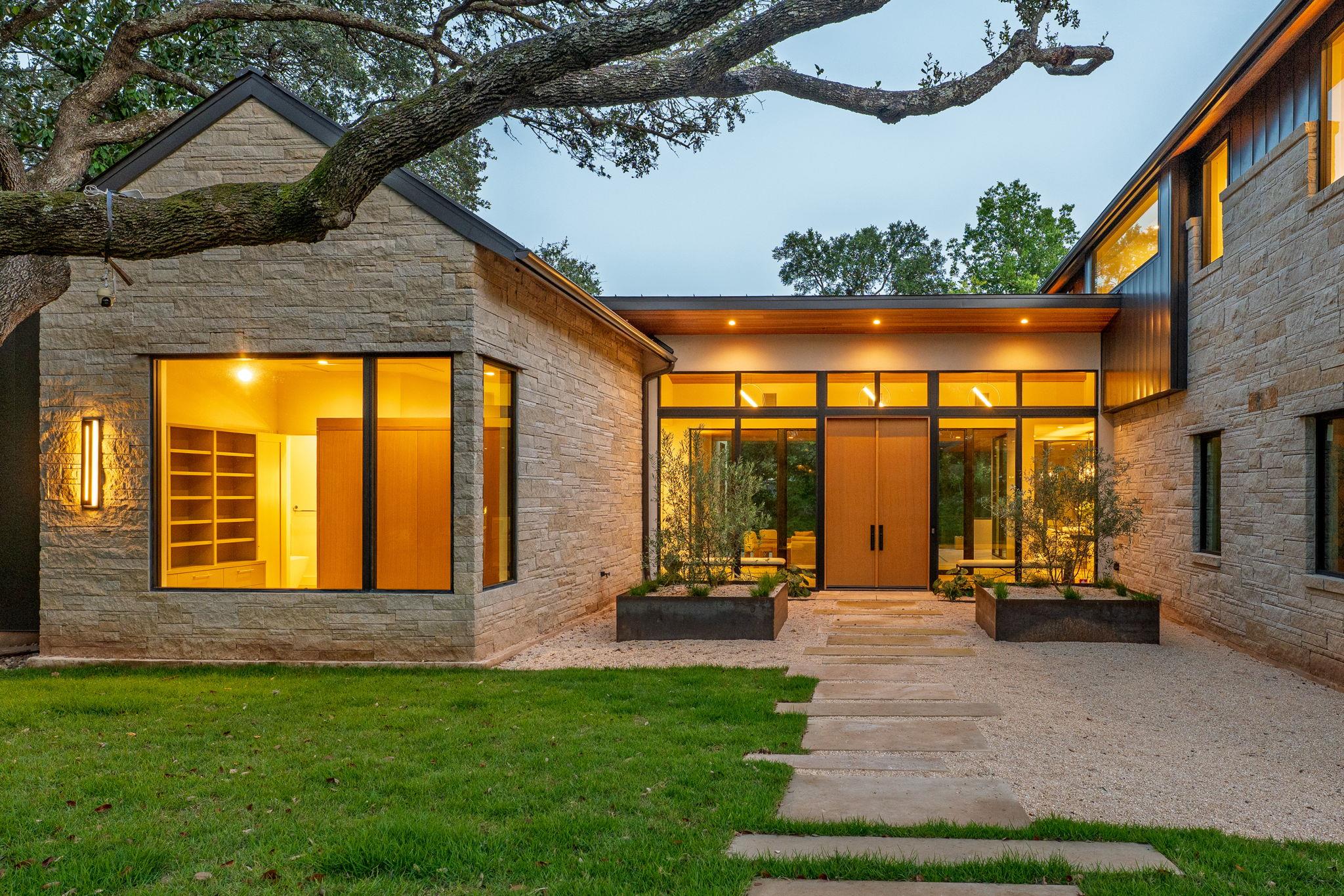 405 Honeycomb Rdg, Austin, TX 78746