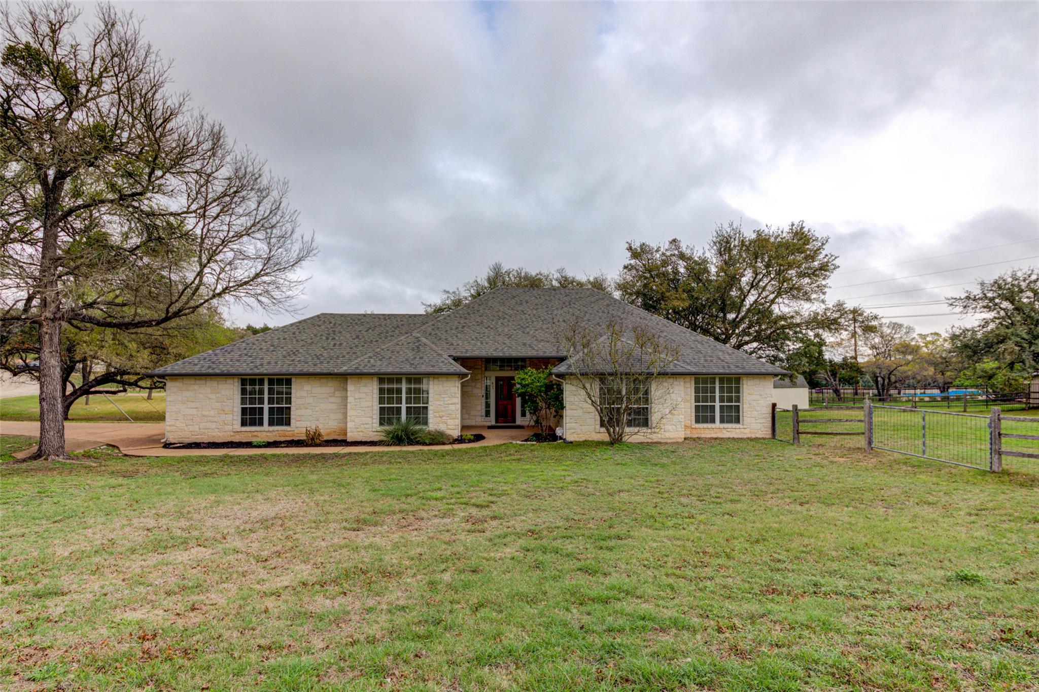 805 Kemp Hills Dr, Austin