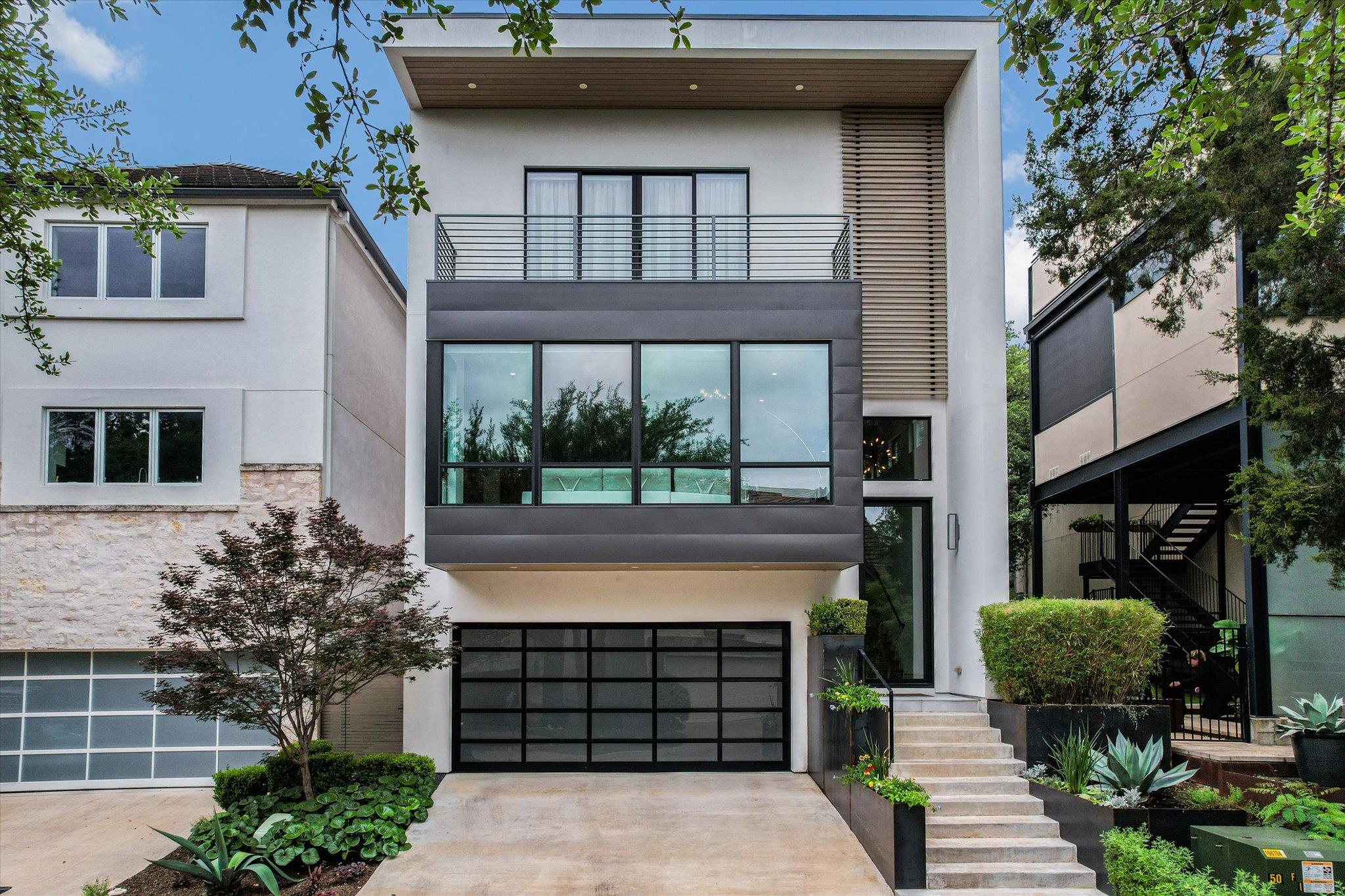 2004 Rue De St Tropez None, Austin, TX 78746