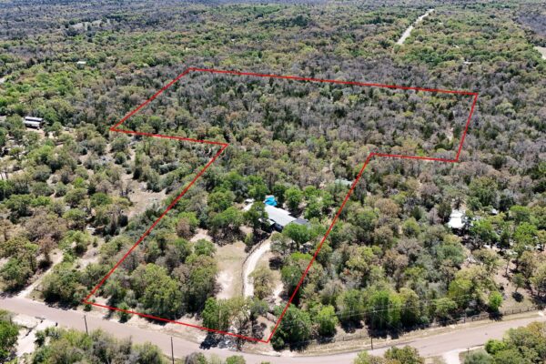 541 Hidden Oaks Dr, Elgin