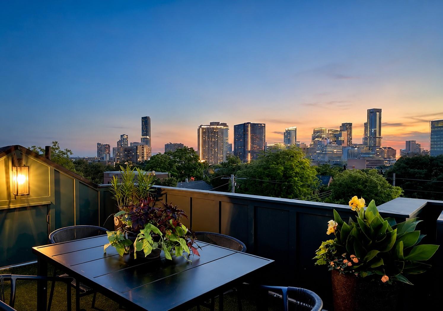 1007 E 15th St #2, Austin, TX 78702