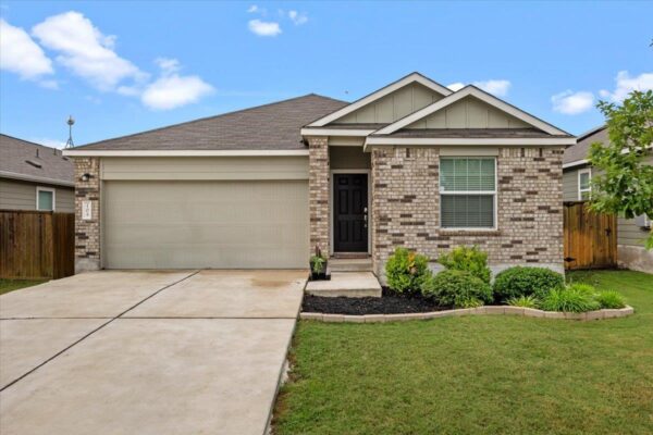 105 Guardian Angel Ct, Jarrell