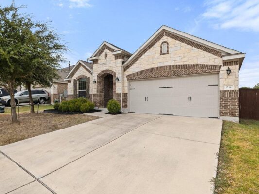 1214 Chad Dr, Round Rock