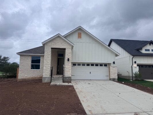 135 Comfort Dr, Buda