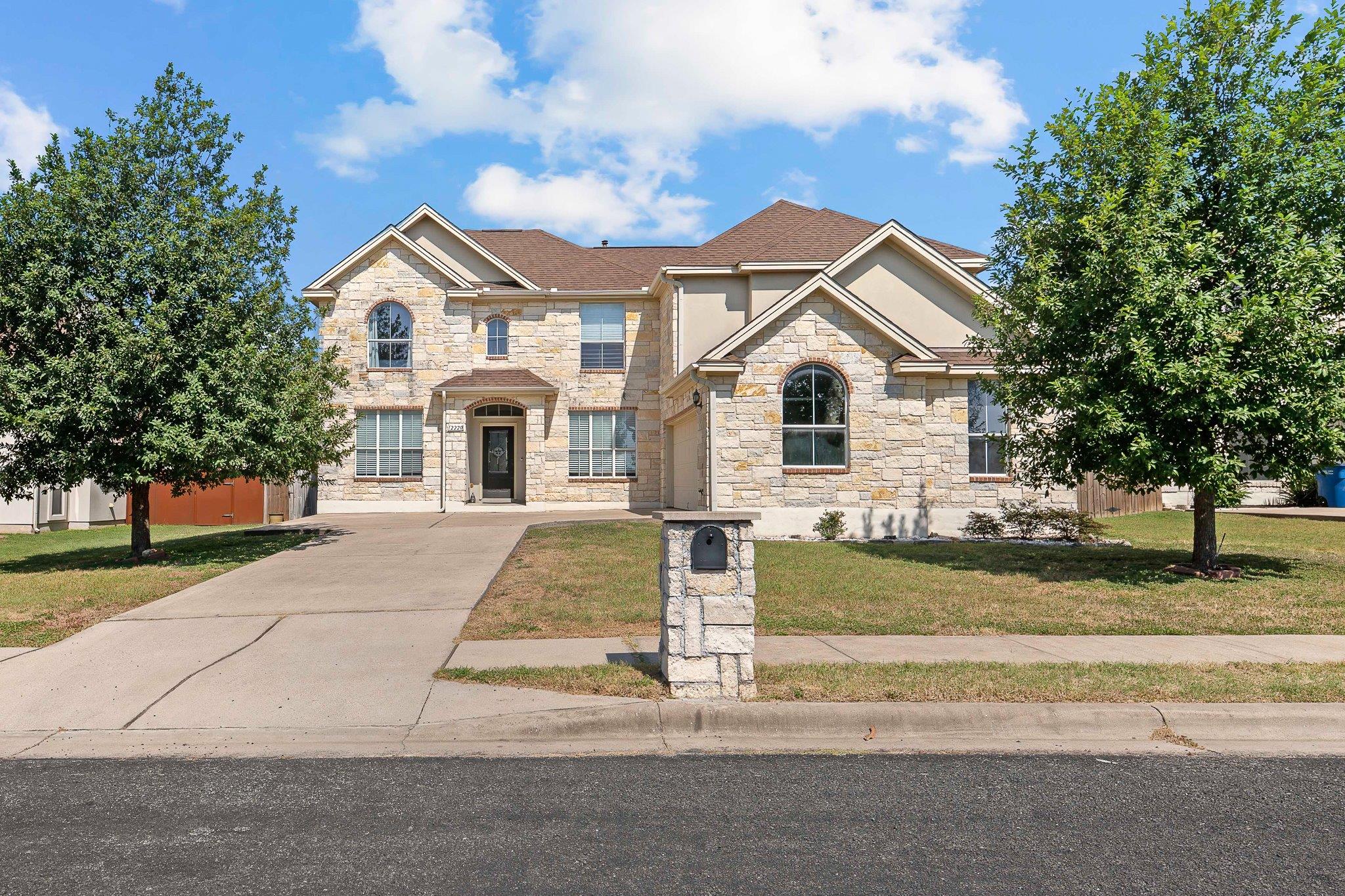 12220 Tanglewild Dr, Austin, TX 78758
