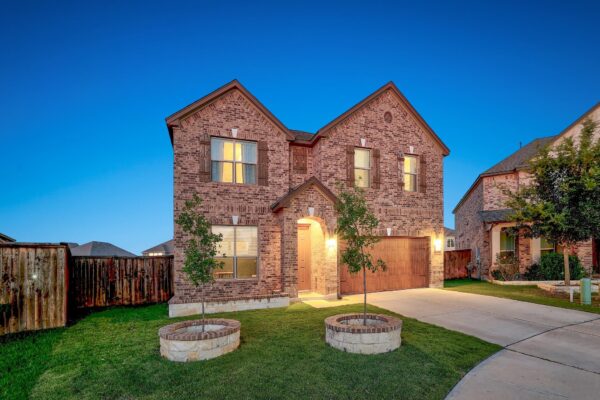 1132 Hemlen Cv, Leander