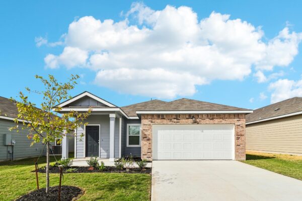 302 Sunlight Lake Blvd, Hutto