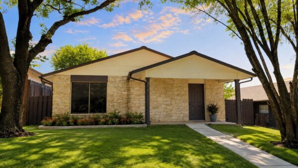 6016 Signal Pt, Austin