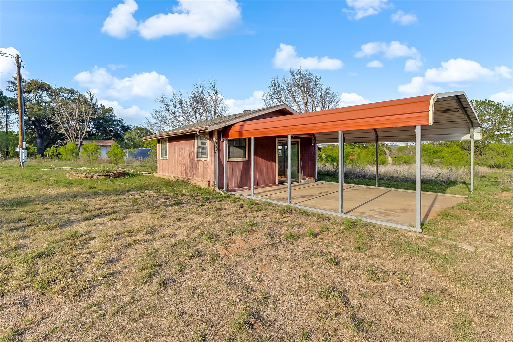 950 County Road 221 None, Tow, TX 78672