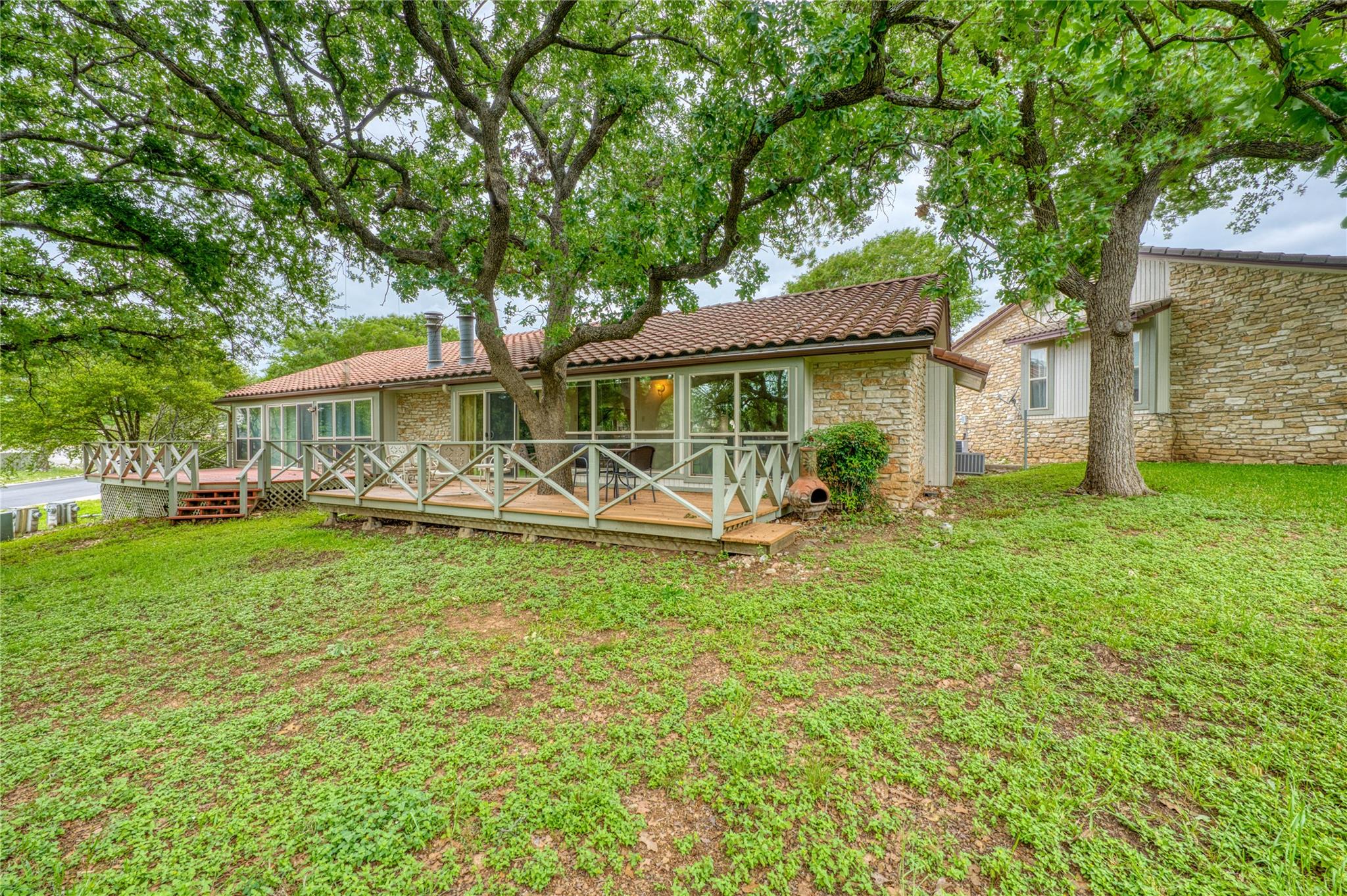 110 Big Spur S #2, Horseshoe Bay, TX 78657