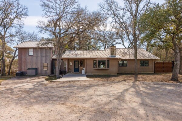 301 Green Acres Dr, Wimberley