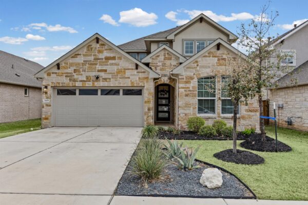 2408 Bravo Pass, Leander