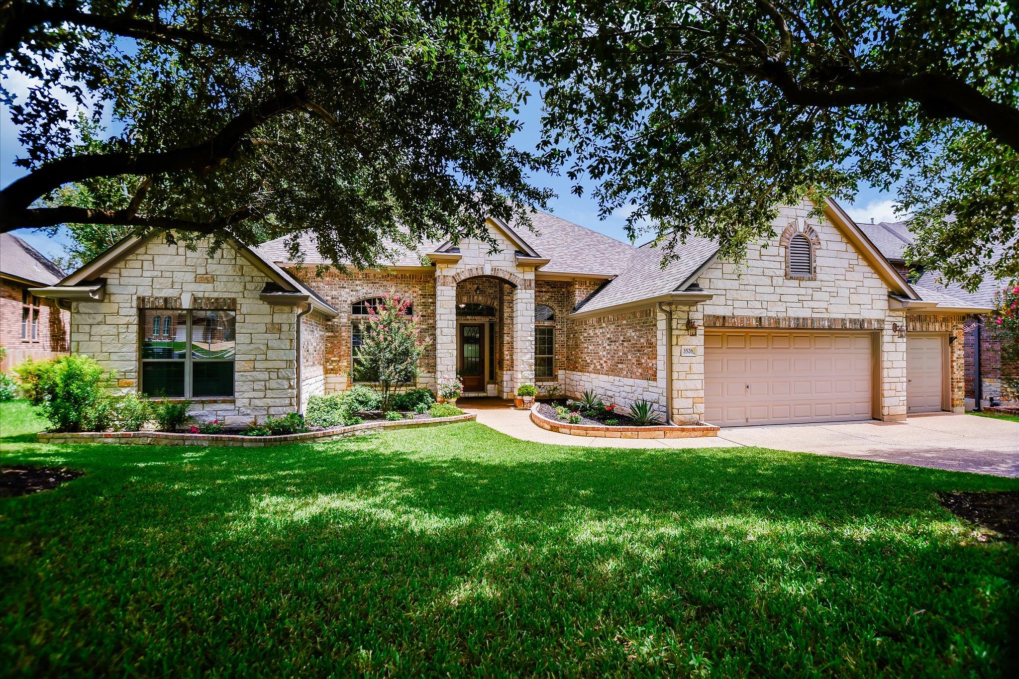 3526 Aquamarine Dr, Round Rock, TX 78681