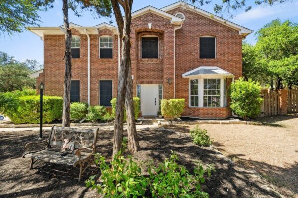 217 Sailors Run, Lakeway