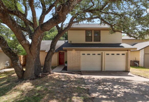706 Milton Cv, Leander