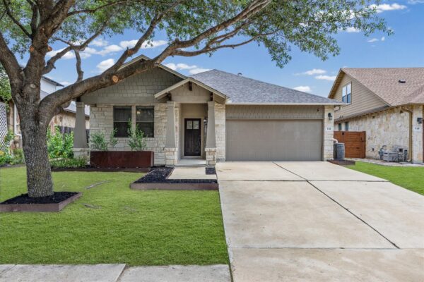 331 Rosemary Holw, Buda