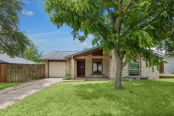 801 Huntingdon Pl, Austin