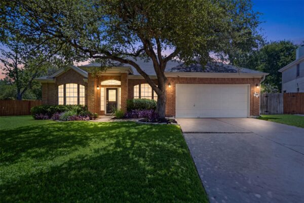 1700 Clay Ln, Cedar Park